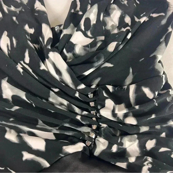 NWOT Magicsuit Dream State Bindy One Piece Swimsuit - Picture 8 of 13